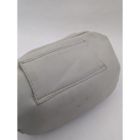 Vintage US Air First Class Gray Cosmetic/Travel Bag with accessories - Picture 3 of 7